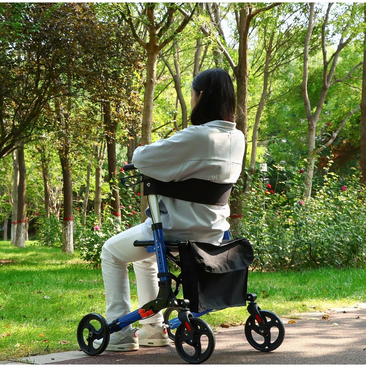 Foldable Elderly Rollator Elderly Walker With Seat, Basket and Wheels