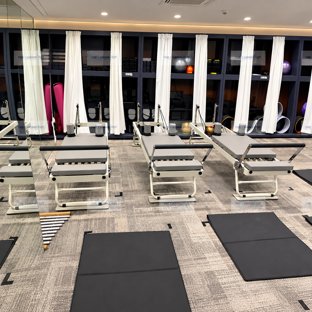 Foldable Pilates Reformer Machine Adjustable Resistance Fitness Equipment with Springs and Latex Tubes
