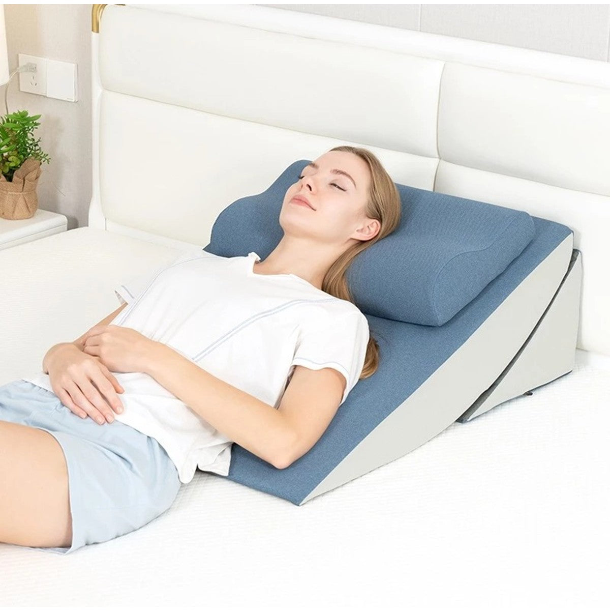 Anti-Reflux Slope Cushion Triangular Pillow Reclining Backrest Elderly Patient Waist Knee Support Bed Cushion